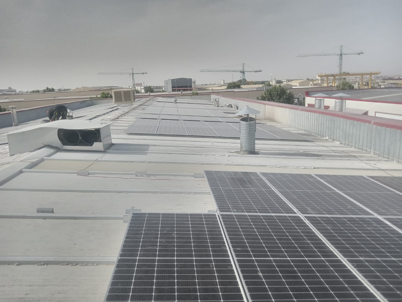 instalacion fotovoltaica biolavado